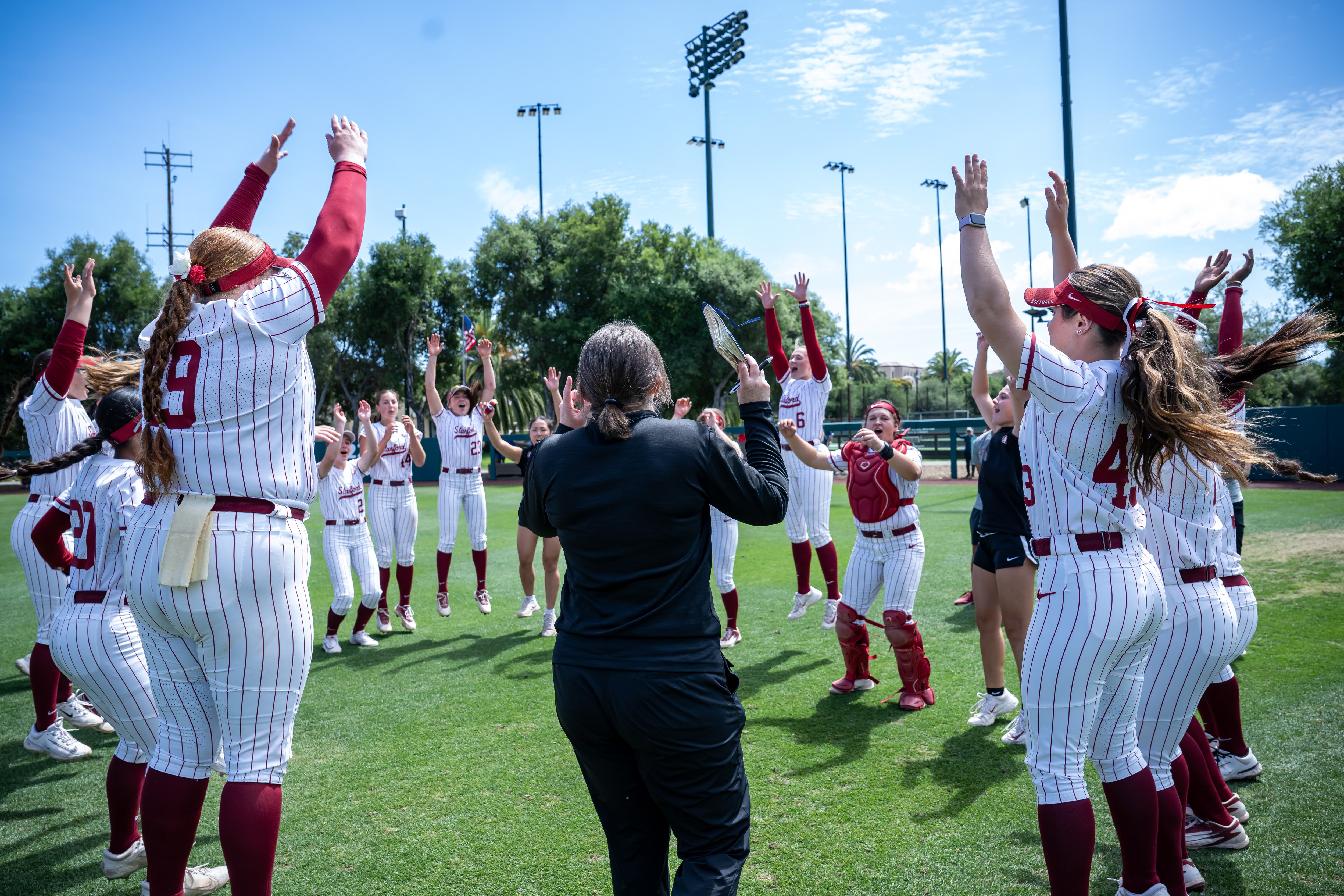 Win streak hits 13 games for Stanford softball