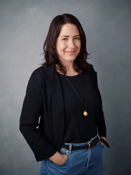 Professional studio photo of Angèle Christin