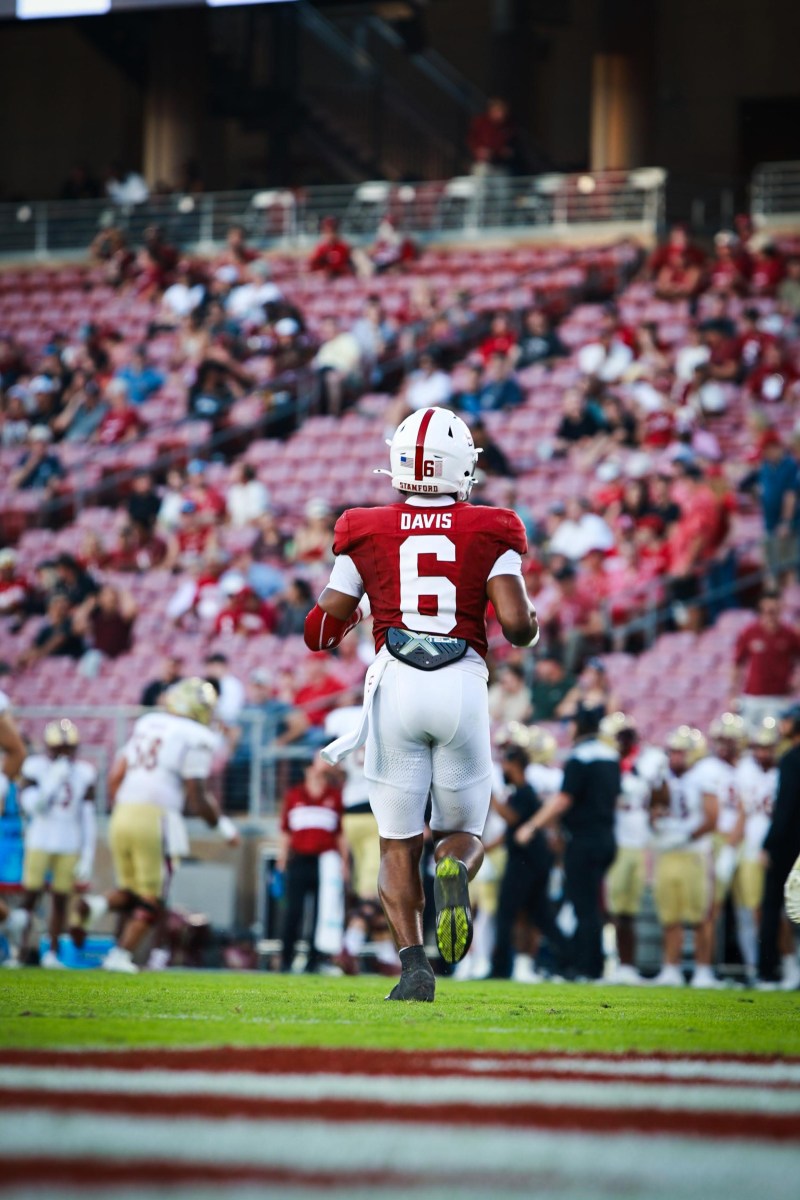 Micah Ford ties record as Stanford cruises past Elon 7 Micah Ford ties record as Stanford cruises past Elon