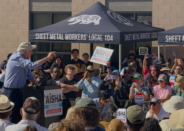 Bernie Sanders speaks at a campaign rally for Rep. Aisha Wahab (Photo: CLARA DUNNE / The Stanford Daily).