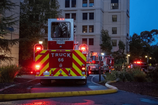 The fire, originating from a trash compactor, drew multiple fire trucks. (Photo: @bay_area_journalist on Instagram)